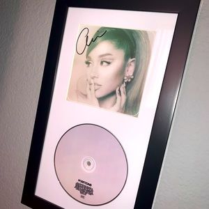 HAND SIGNED Ariana Grande Positions CD